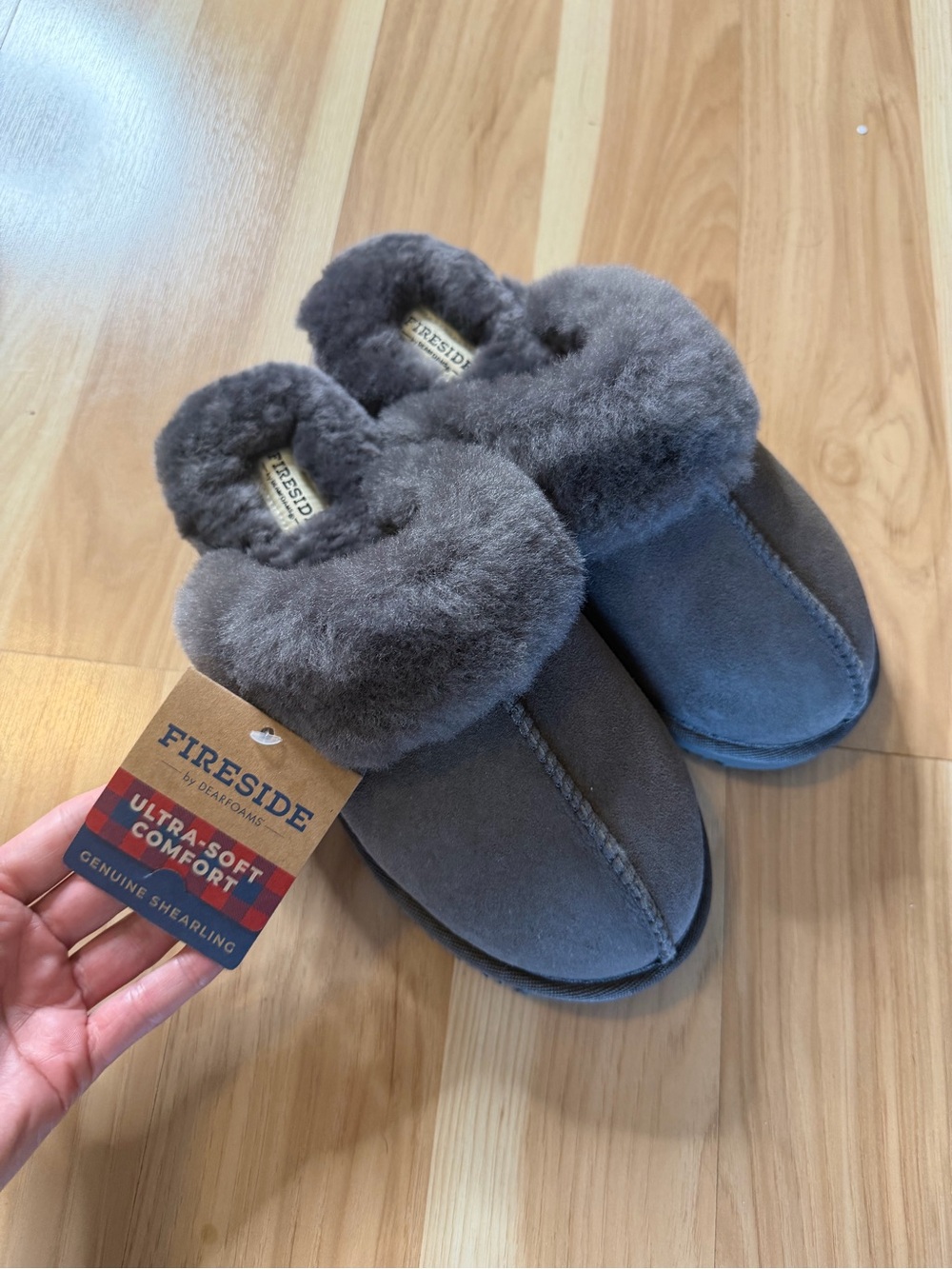 Fireside by Dearfoams Genuine Shearling Grey Slippers Size 8 NWT